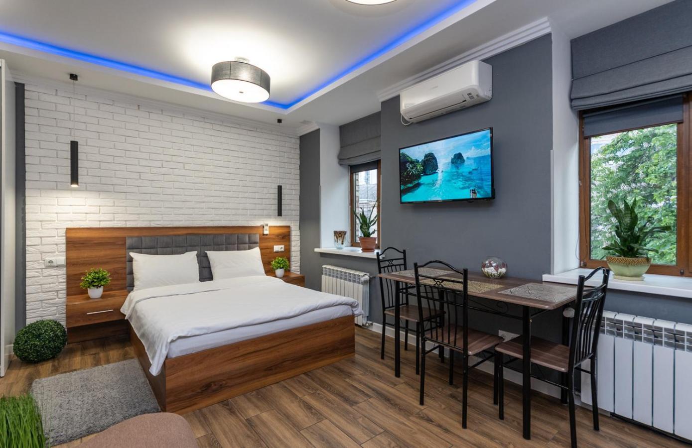 Lux Apartment Near Arena City Kyjev Exteriér fotografie