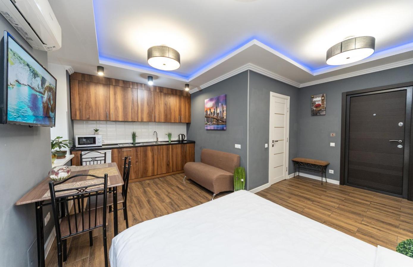 Lux Apartment Near Arena City Kyjev Exteriér fotografie